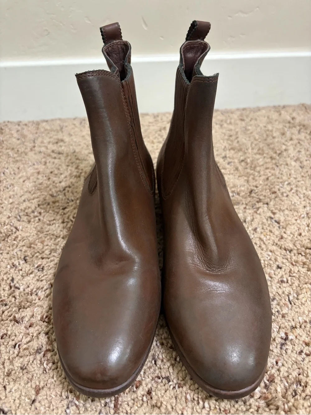 Ugg Joey Chelsea Boot Brown Women's Size 7